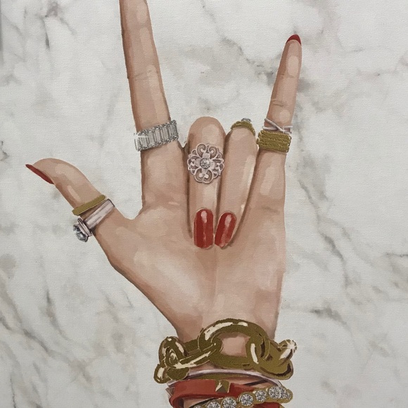 Meet your Posher, Kristy - Picture 3 of 8